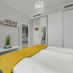 Wroclaw Center Apartment Close To The Market And Park With Parking & Air Conditioning By Renters Prestige